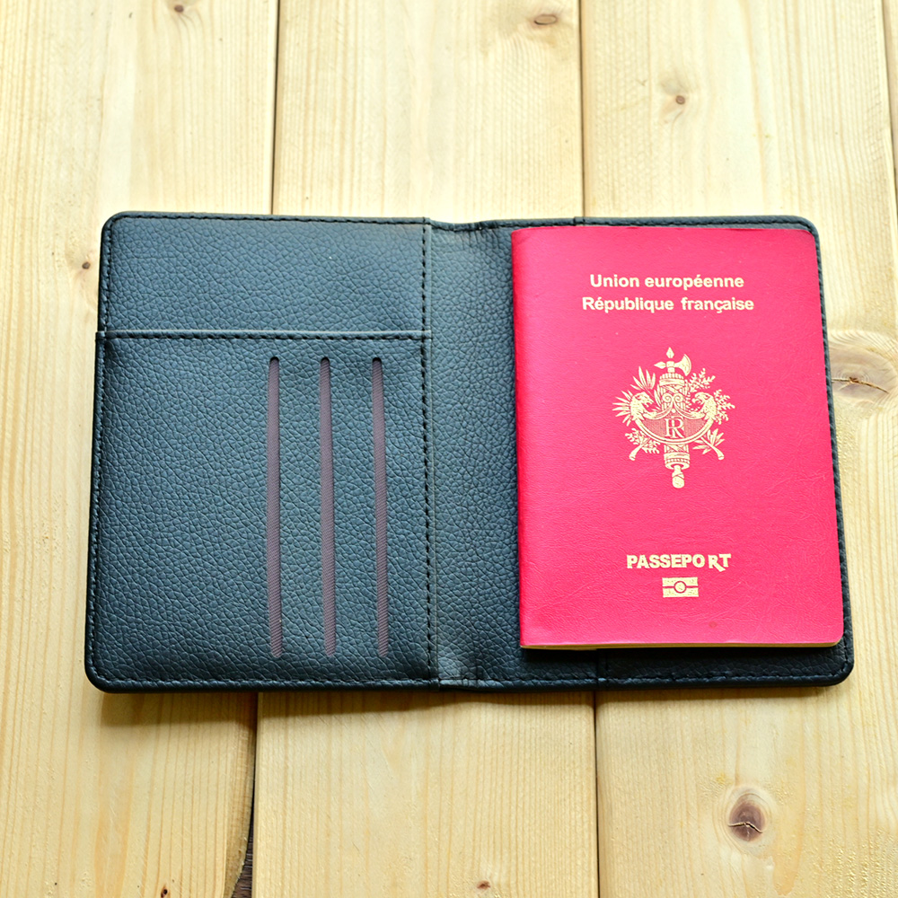 Metal Russian National Emblem  - огляд і ціна Travel Accessories Wallet