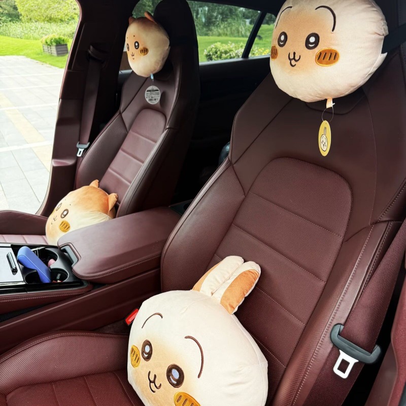 Anime Chiikawa Car Seat Pillow - огляд і ціна Travel Accessories Pillow