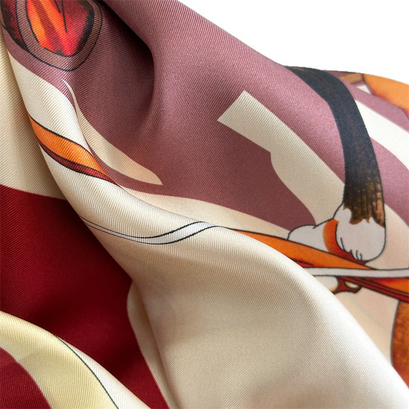 Horse Silk Scarf Luxury Design - огляд і ціна Travel Accessories Designer