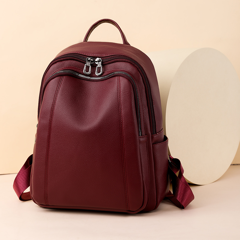 High Quality Leather Backpack  - огляд і ціна Travel Accessories Leather